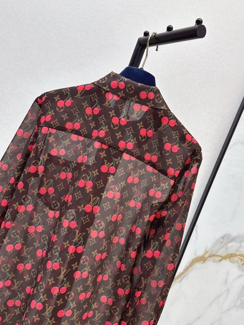 EyeCatching Louis Vuitton Shirts 130692