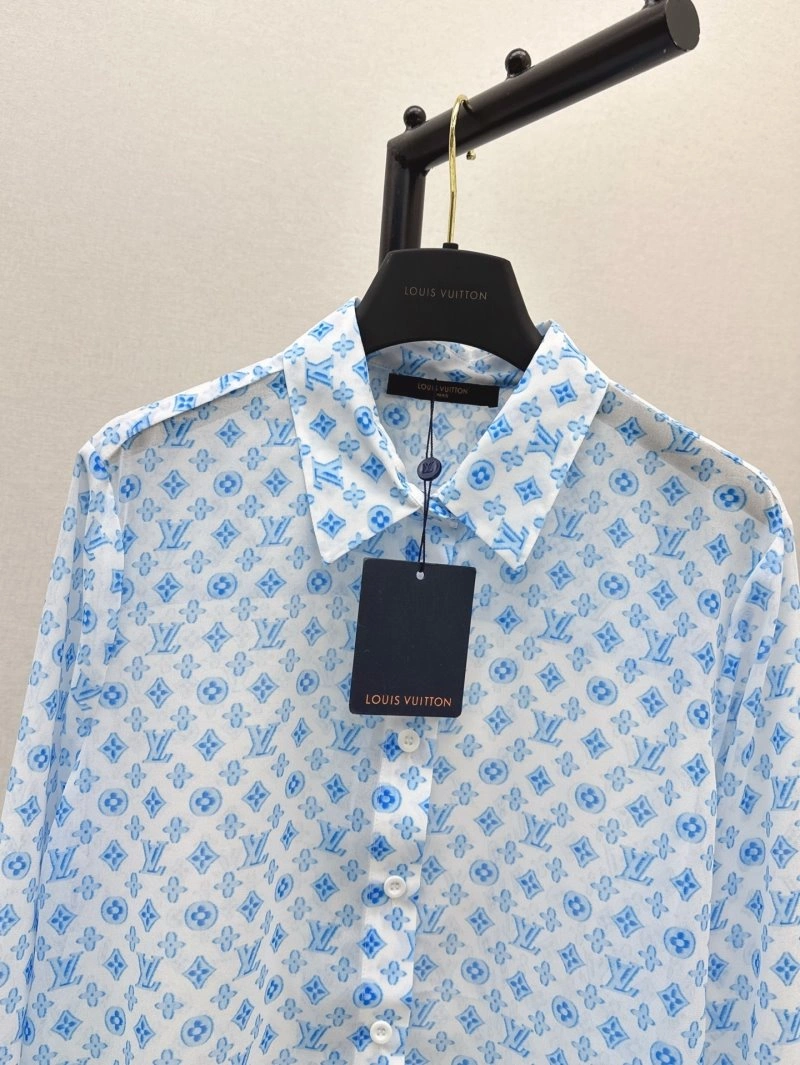 Louis Vuitton Shirts Sophisticated 130677