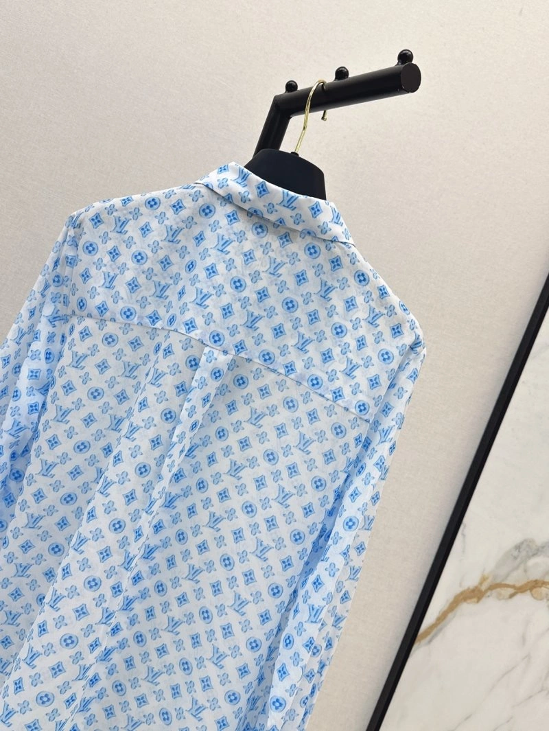 Louis Vuitton Shirts Sophisticated 130677