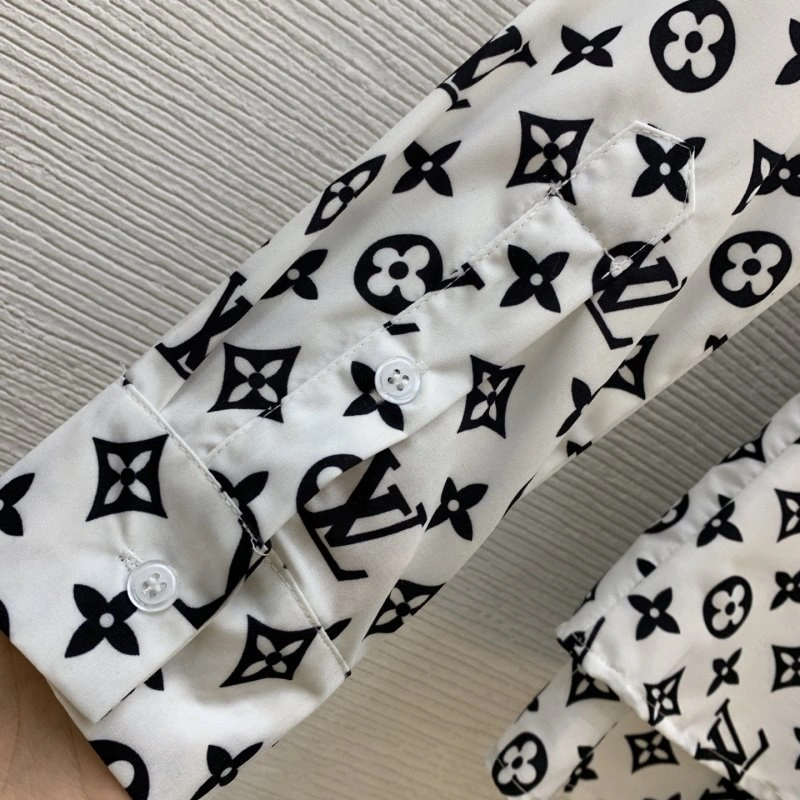 Louis Vuitton Shirts Refined 130674