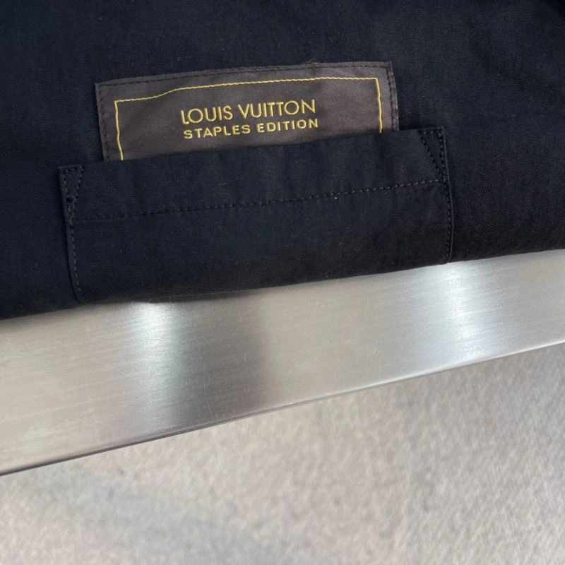 EyeCatching Louis Vuitton Shirts 135773