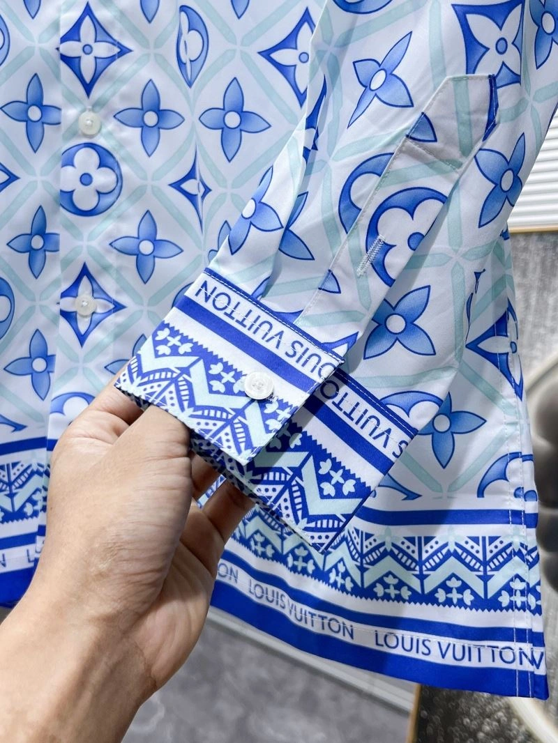 UrbanChic Louis Vuitton Shirts 135766