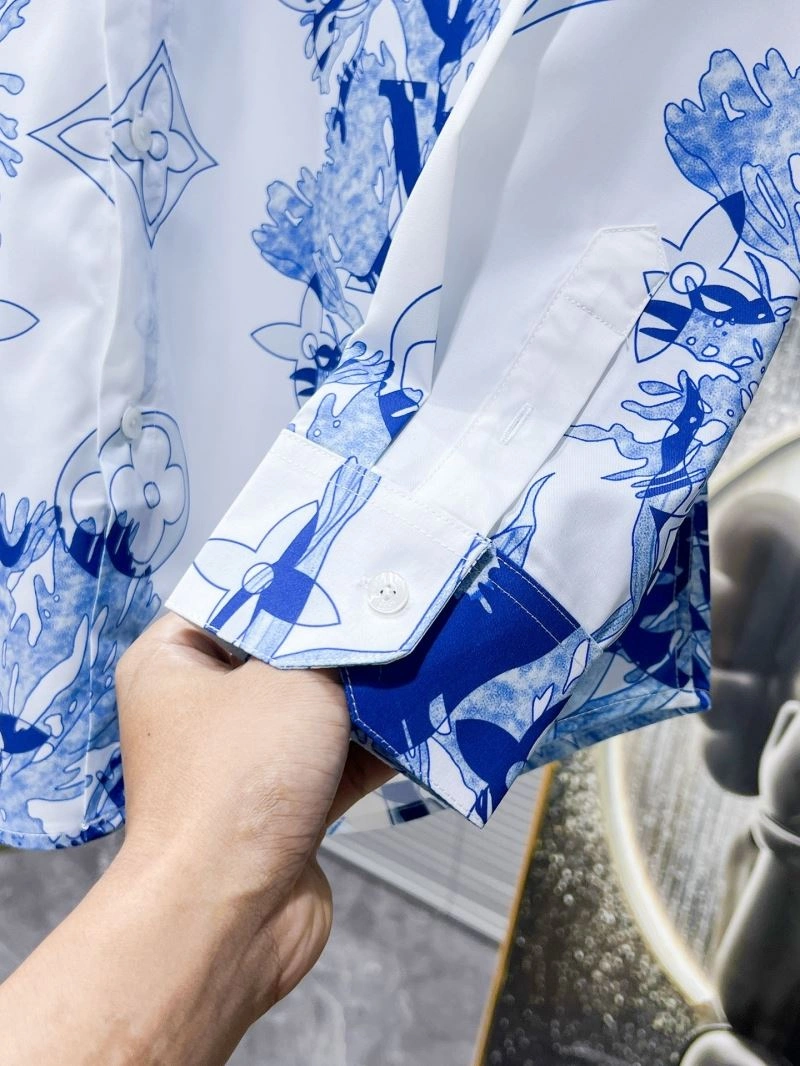 Louis Vuitton Shirts Trendsetting 135791