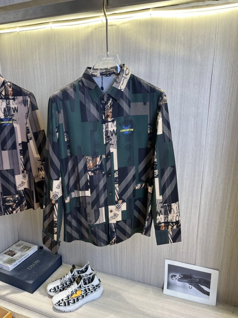 Classic Louis Vuitton Shirts 135783