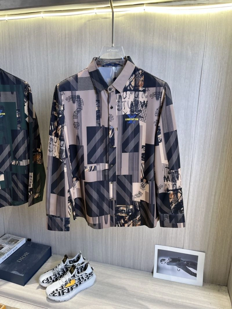 Classic Louis Vuitton Shirts 135783