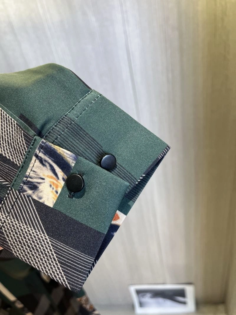 Classic Louis Vuitton Shirts 135783