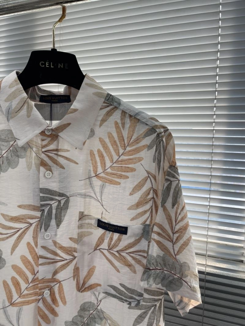 Packable Louis Vuitton Shirts 135764
