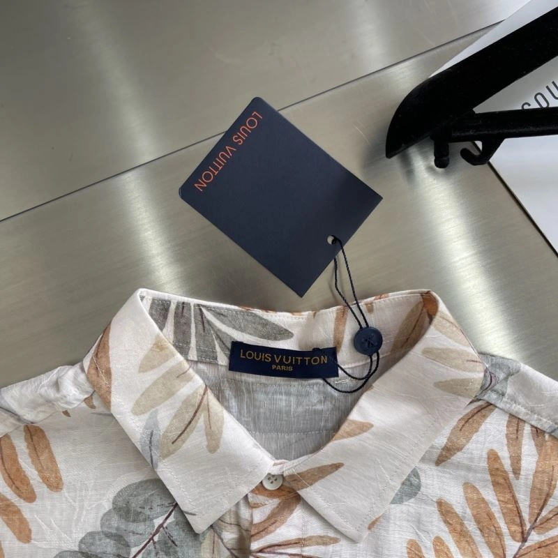 Packable Louis Vuitton Shirts 135764
