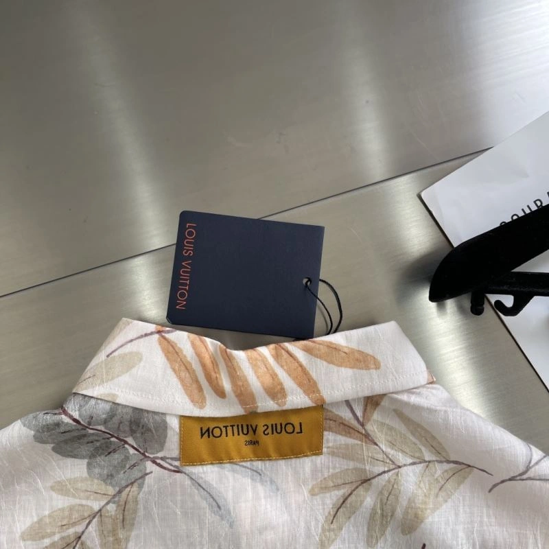 Packable Louis Vuitton Shirts 135764