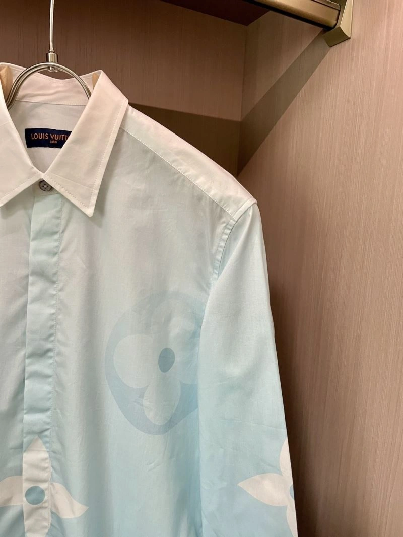 Seasonal Louis Vuitton Shirts 134899