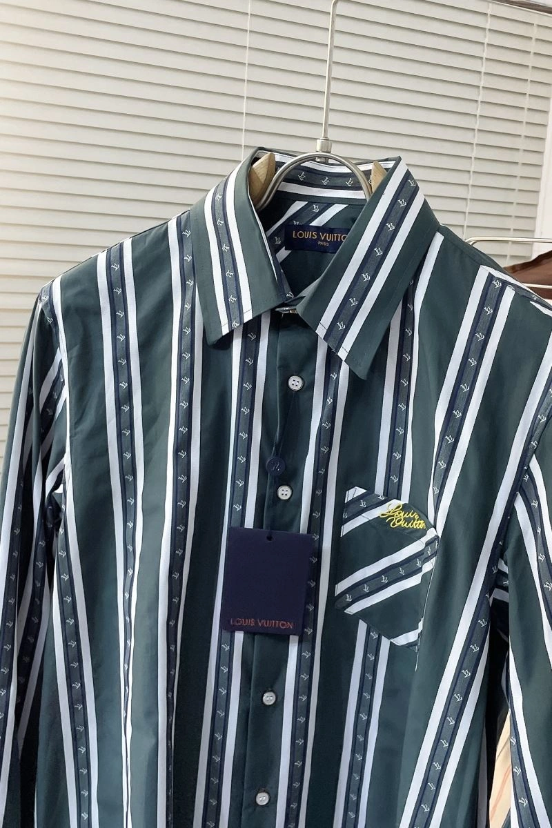 Louis Vuitton Shirts Versatile 134862