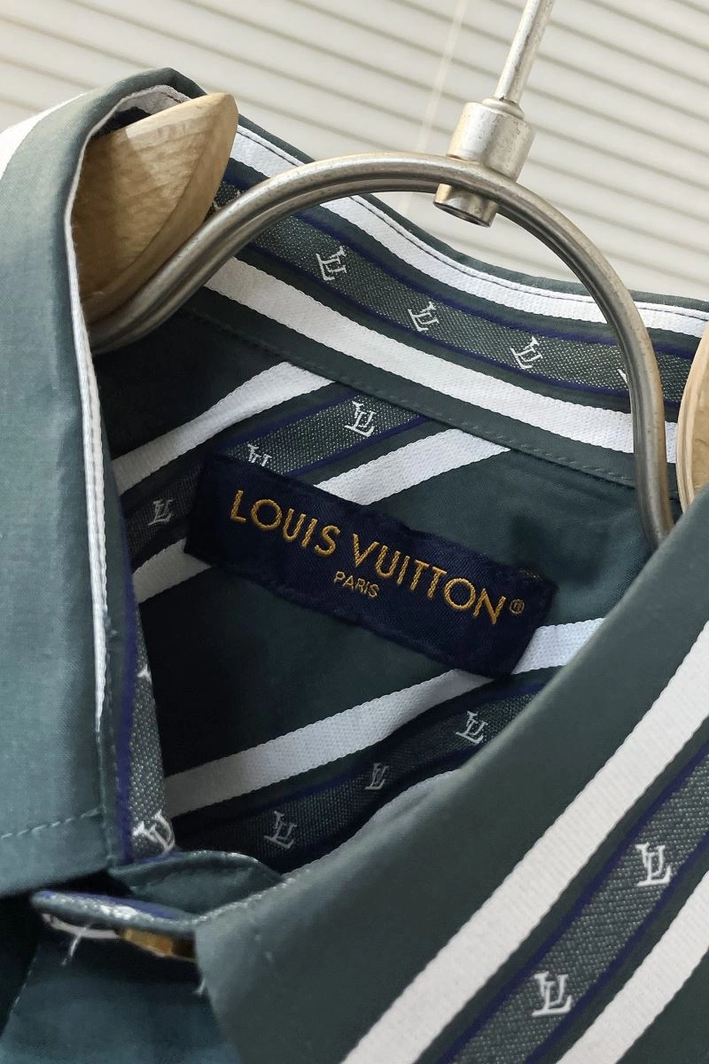 Louis Vuitton Shirts Versatile 134862