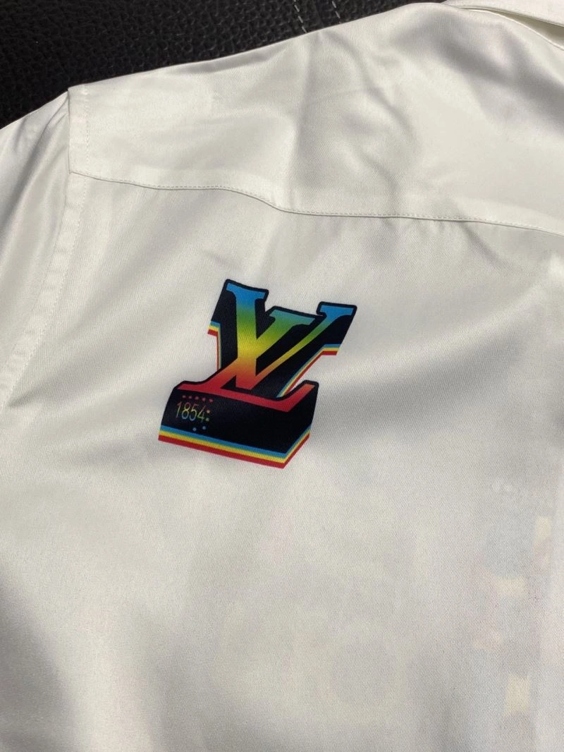 Louis Vuitton Shirts Bright 134842