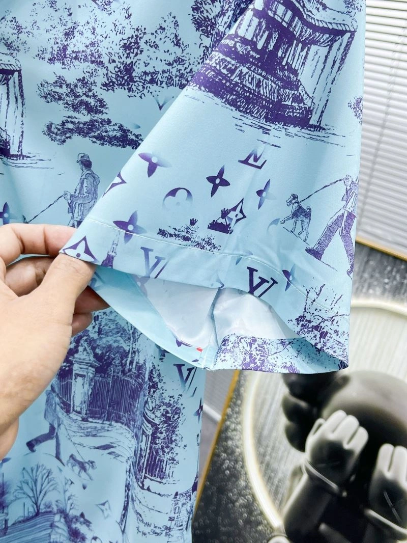 Modern Louis Vuitton Shirts 134845