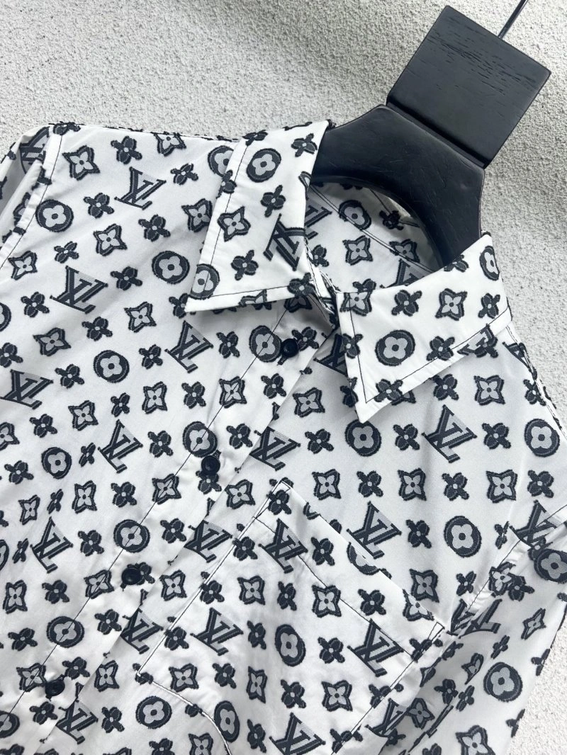Louis Vuitton Shirts GoodFit 131366