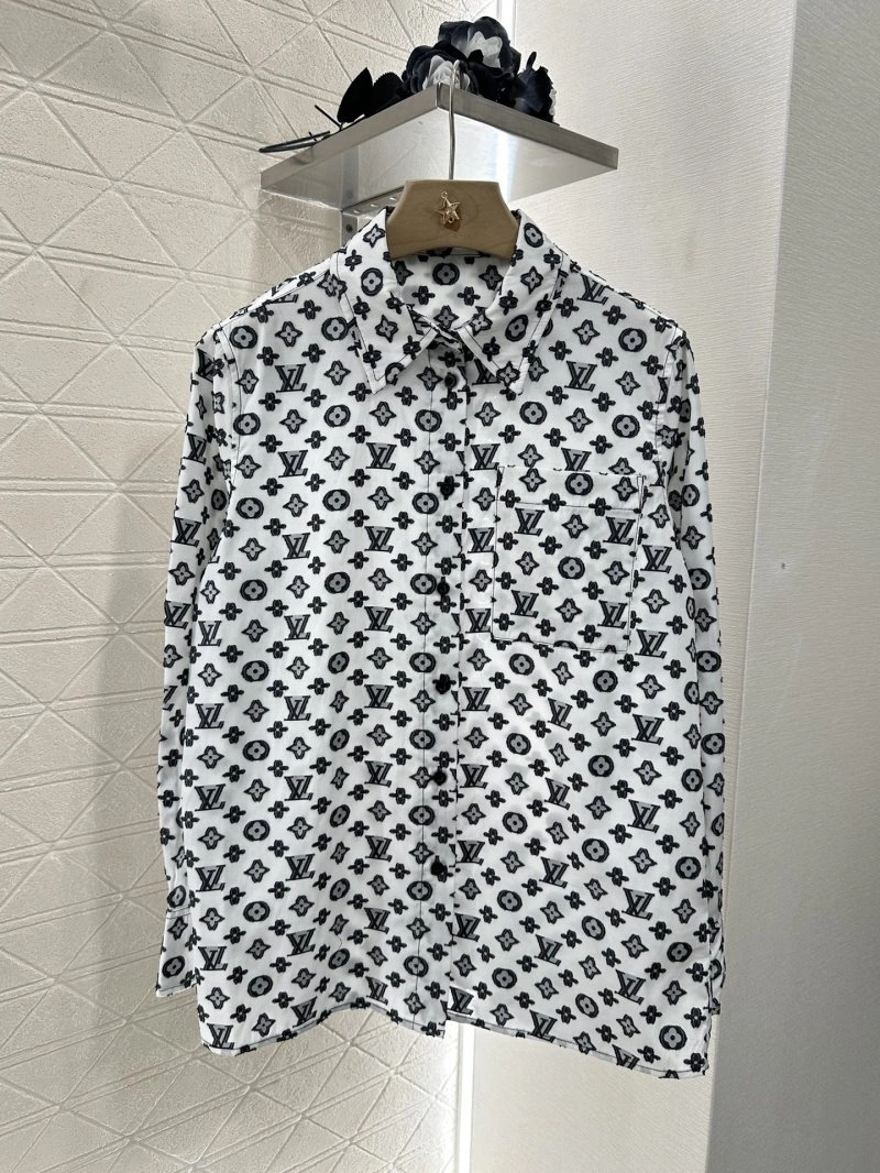 Louis Vuitton Shirts Fashionable 131376