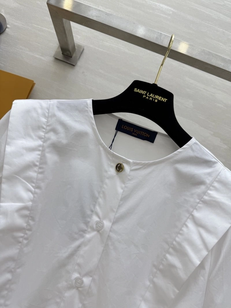 Minimalist Louis Vuitton Shirts 131252