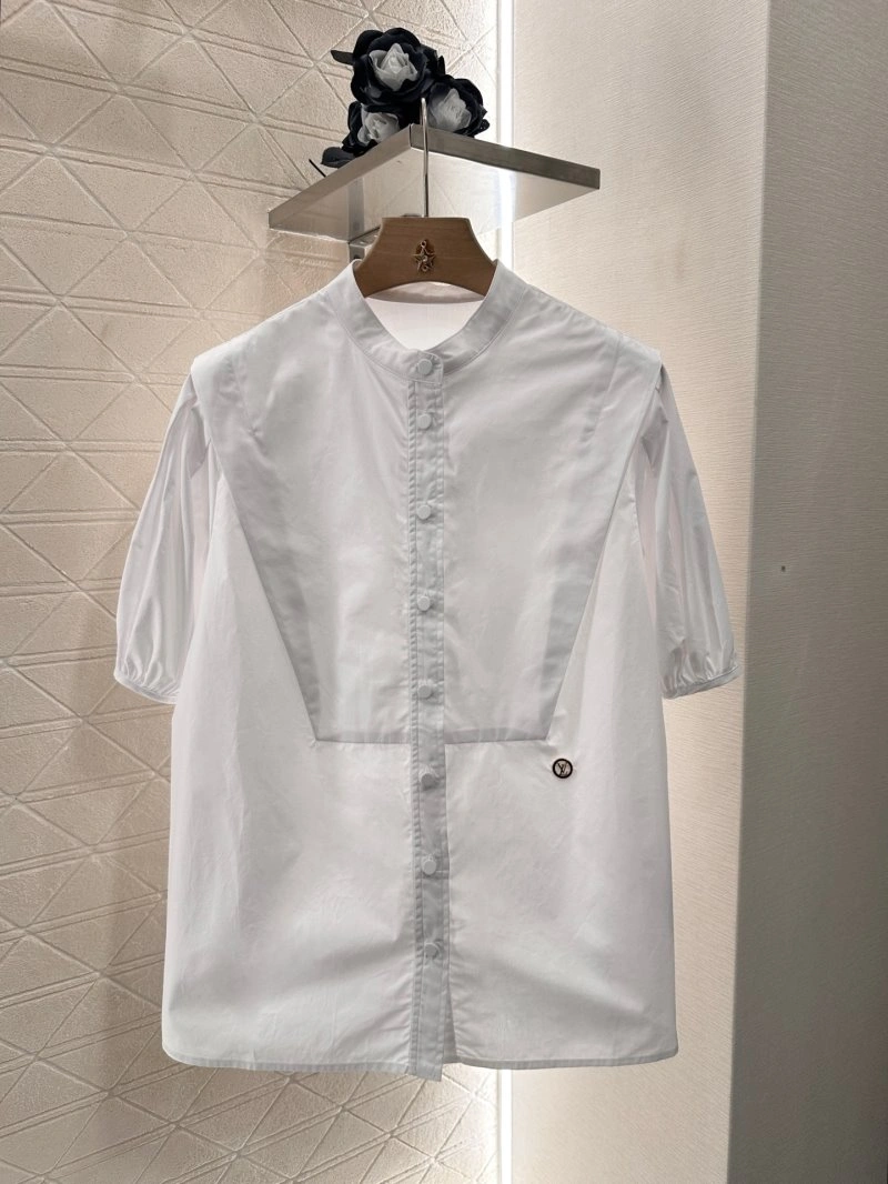 Snug Louis Vuitton Shirts 131238