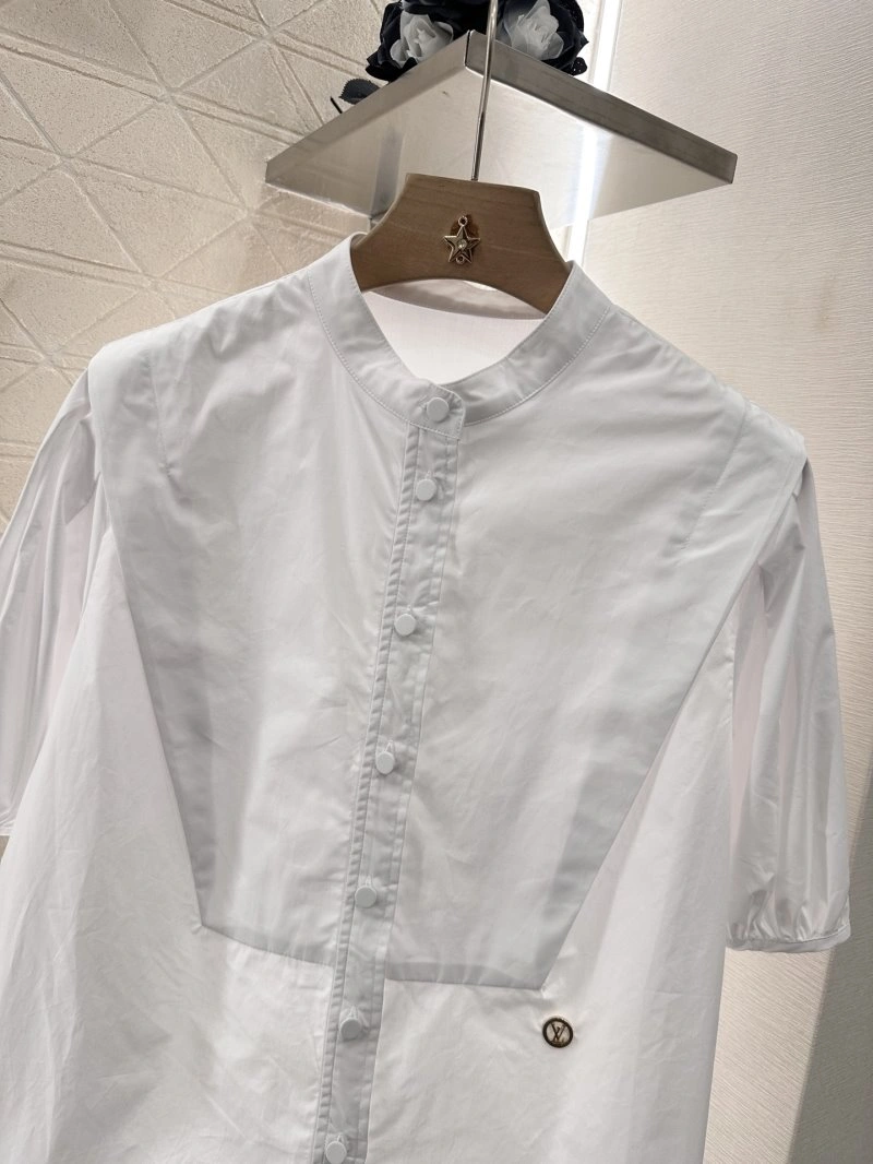 Snug Louis Vuitton Shirts 131238
