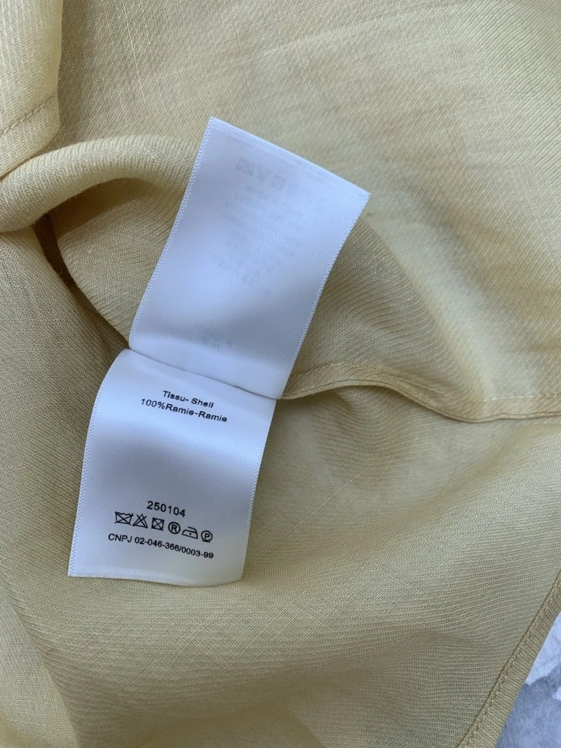 Louis Vuitton Shirts Sleek 131239