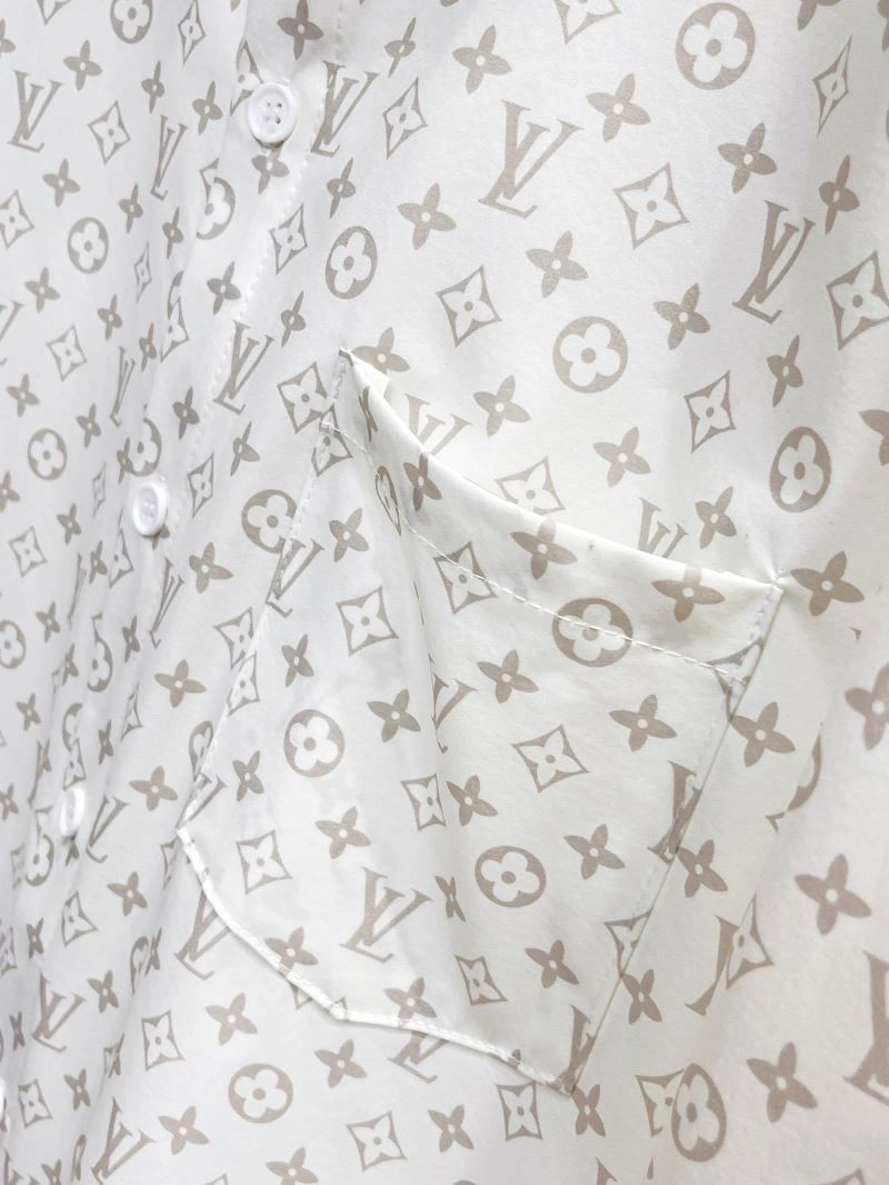 EyeCatching Louis Vuitton Shirts 133786