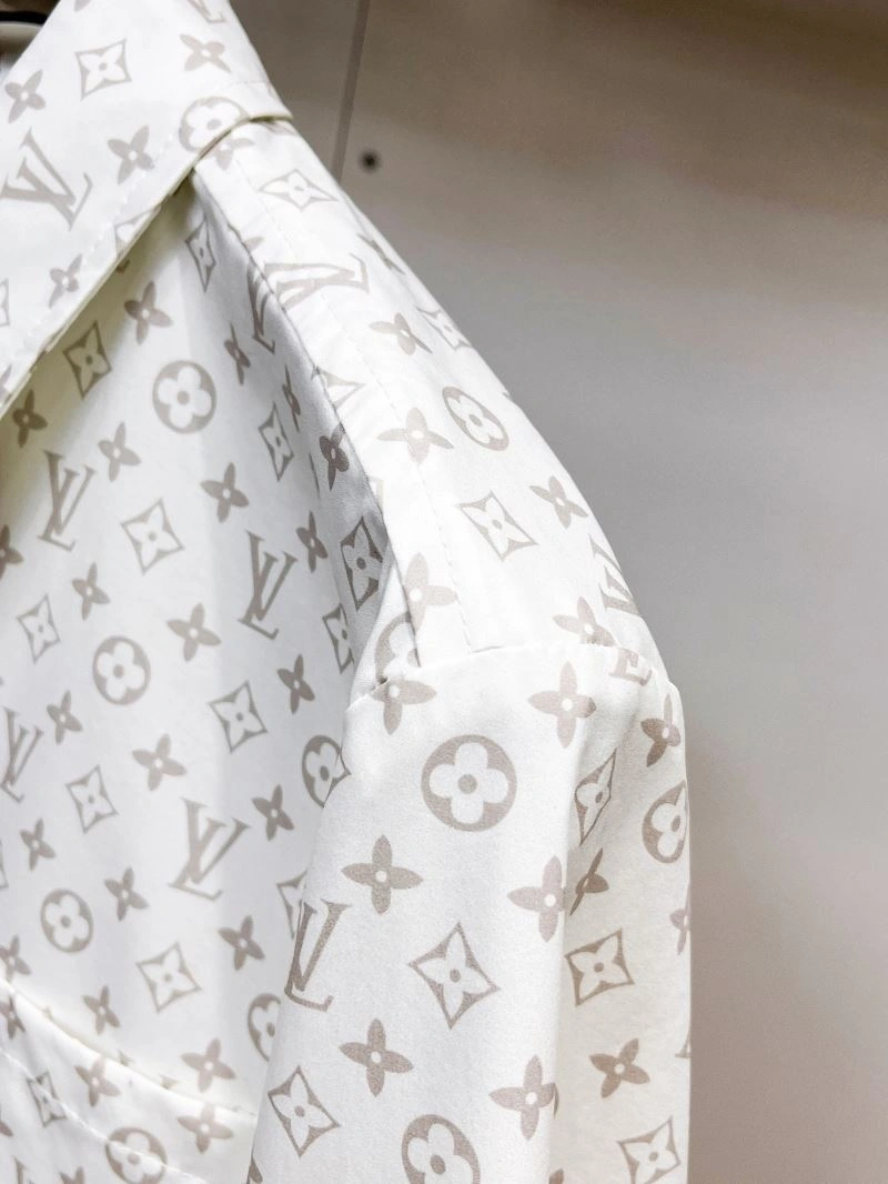 EyeCatching Louis Vuitton Shirts 133786