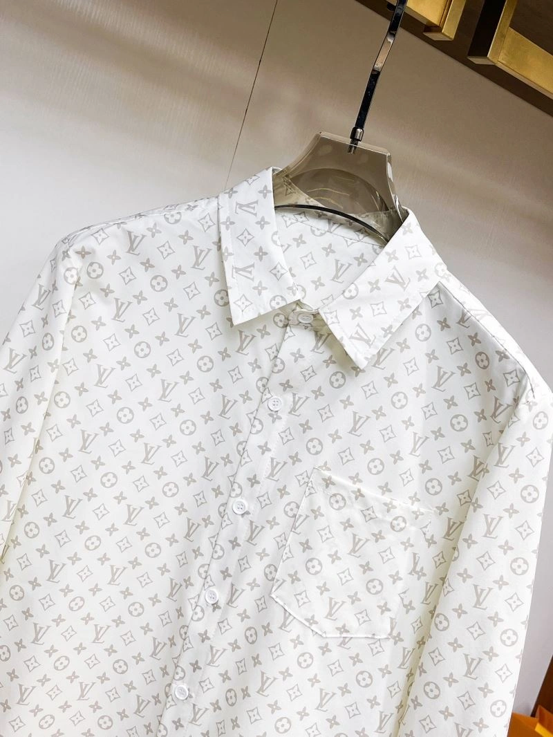 EyeCatching Louis Vuitton Shirts 133786