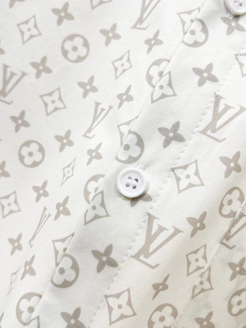 EyeCatching Louis Vuitton Shirts 133755