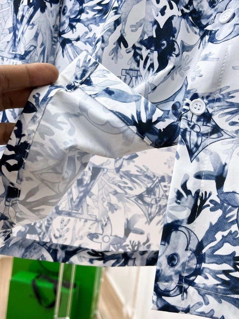 Louis Vuitton Shirts Affordable 133738