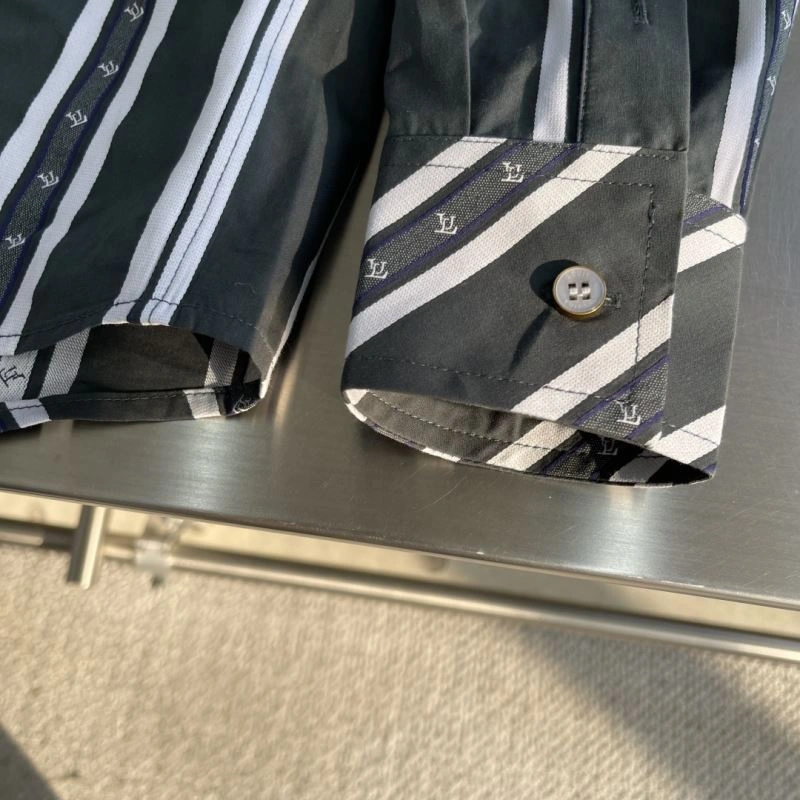 Louis Vuitton Shirts HighQuality 133746