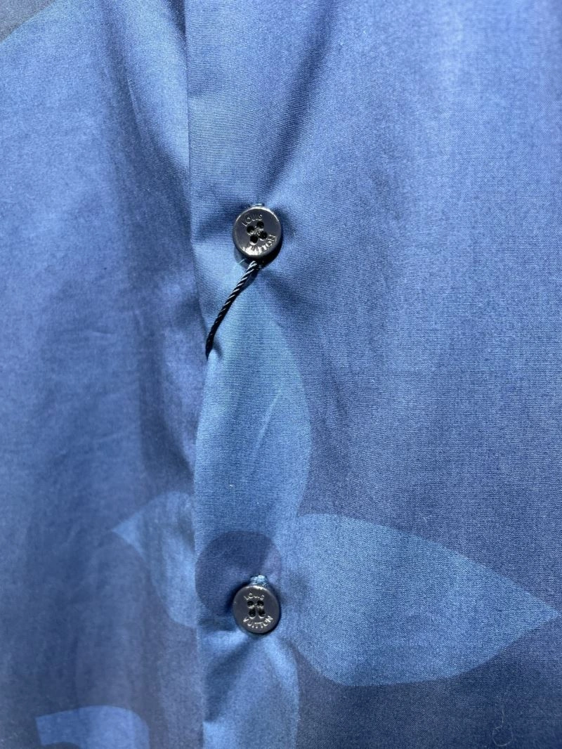 MoistureWicking Louis Vuitton Shirts 133747