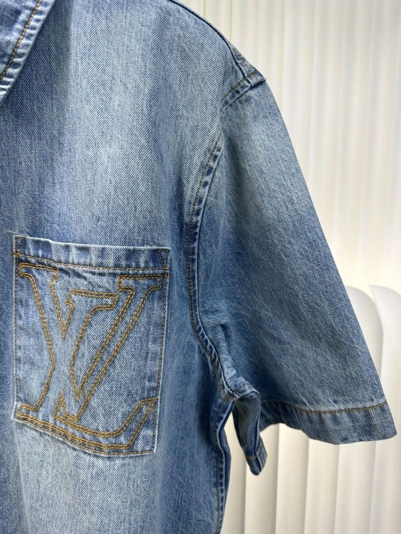 EyeCatching Louis Vuitton Shirts 132809