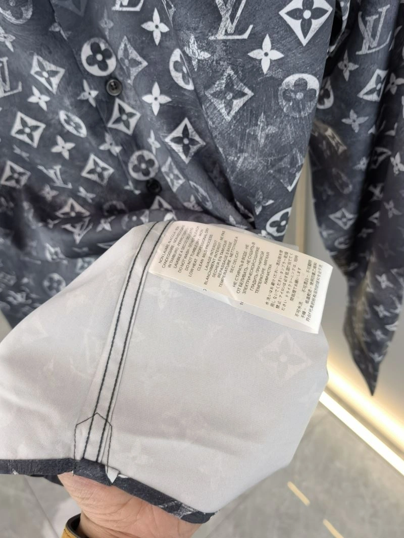 Effortless Louis Vuitton Shirts 132812