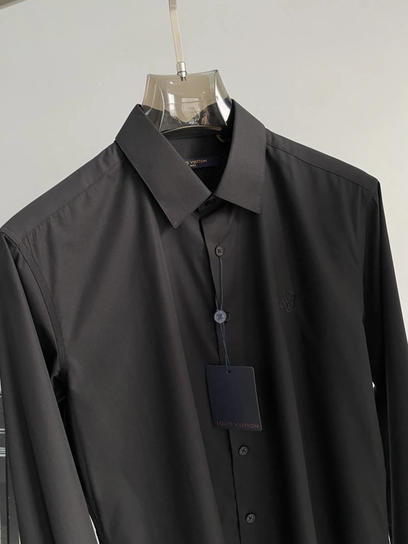 Popular Louis Vuitton Shirts 132806