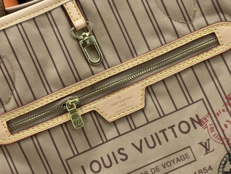 Premium Louis Vuitton Shopping Bags 80407