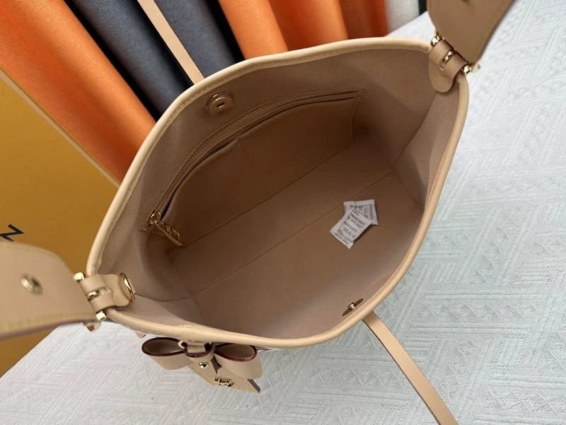 Trendy Louis Vuitton Shopping Bags 80404