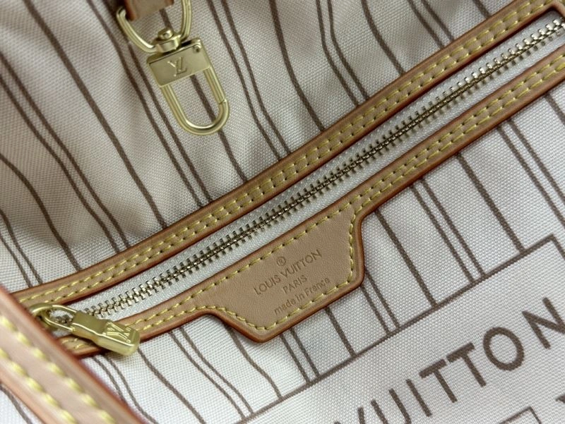 Louis Vuitton Shopping Bags Effortless 80416