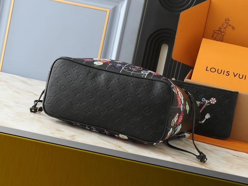 Sporty Louis Vuitton Shopping Bags 80385
