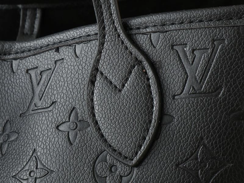 Sporty Louis Vuitton Shopping Bags 80385