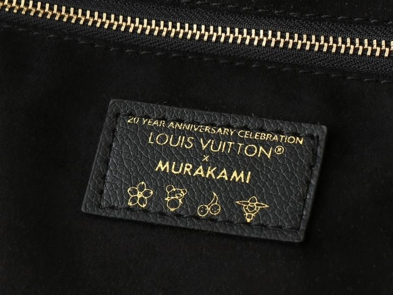 Sporty Louis Vuitton Shopping Bags 80385