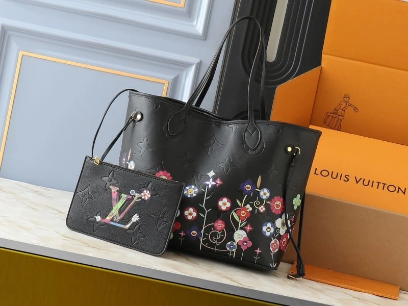 Durable Louis Vuitton Shopping Bags 80406