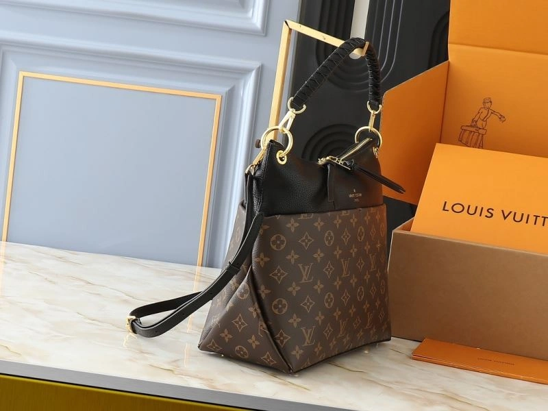 Durable Louis Vuitton Shopping Bags 80402