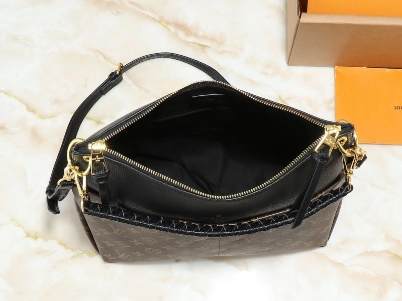 Durable Louis Vuitton Shopping Bags 80402