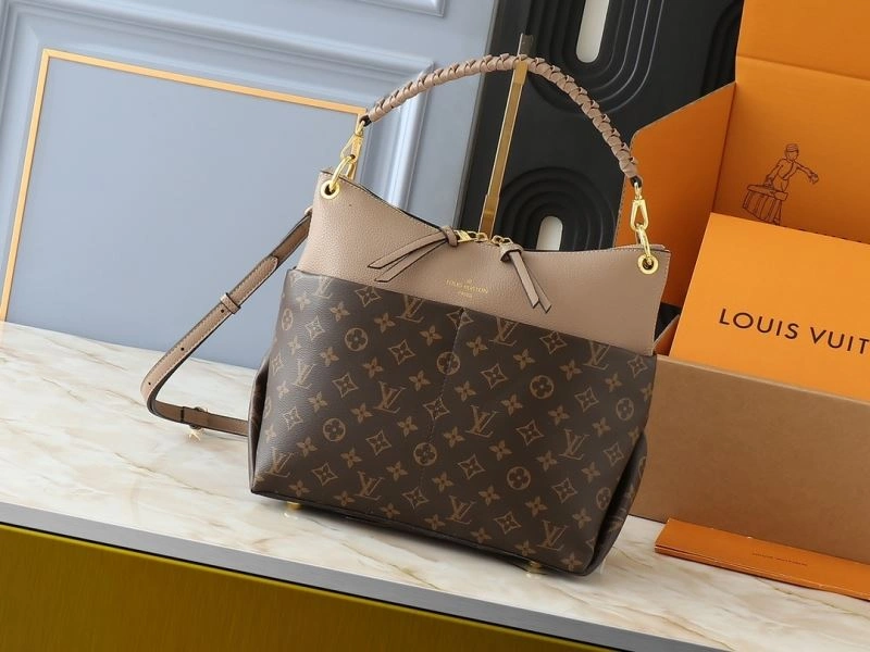 Sophisticated Louis Vuitton Shopping Bags 80386