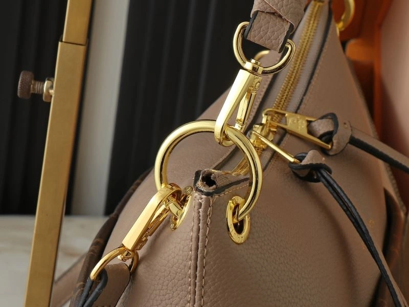 Sophisticated Louis Vuitton Shopping Bags 80386