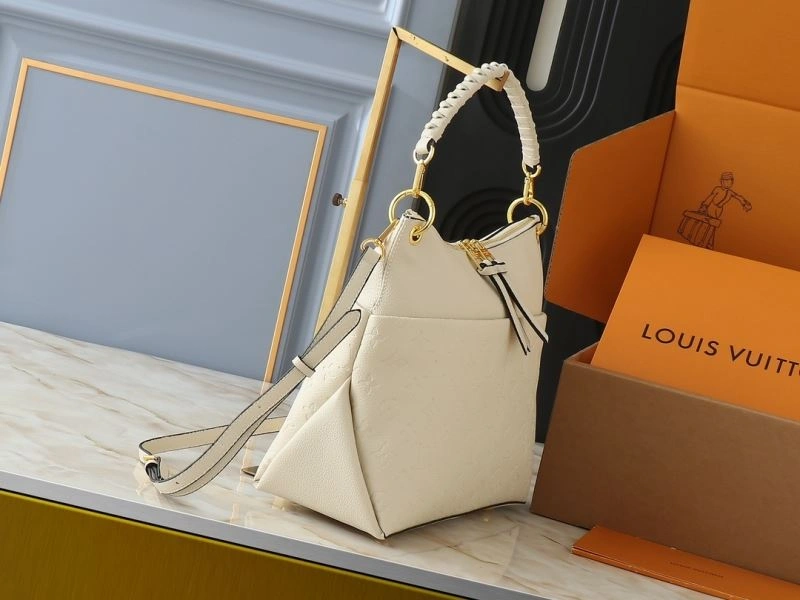 Neat Louis Vuitton Shopping Bags 80392