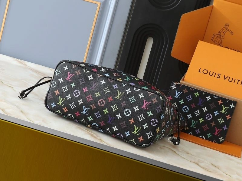 Breathable Louis Vuitton Shopping Bags 80371