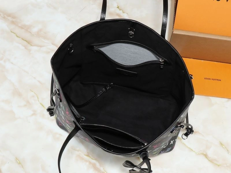 Breathable Louis Vuitton Shopping Bags 80371