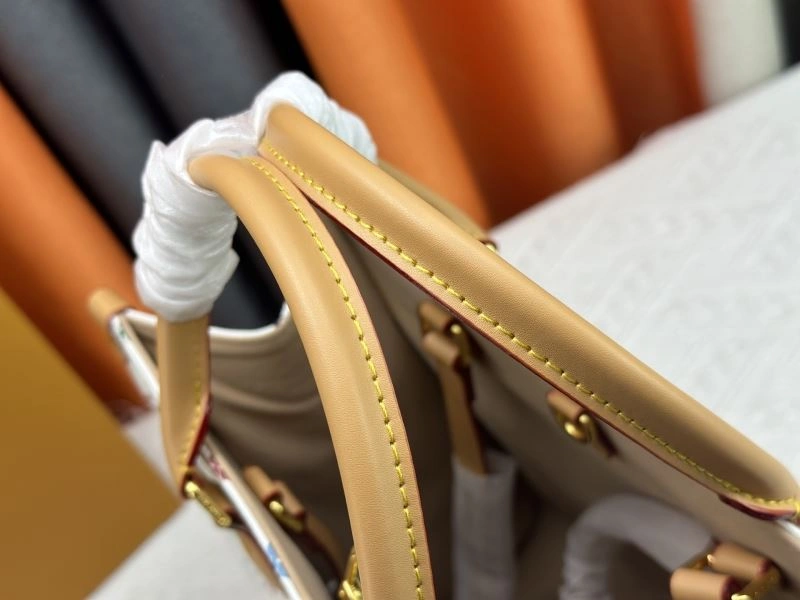 Modern Louis Vuitton Shopping Bags 80391