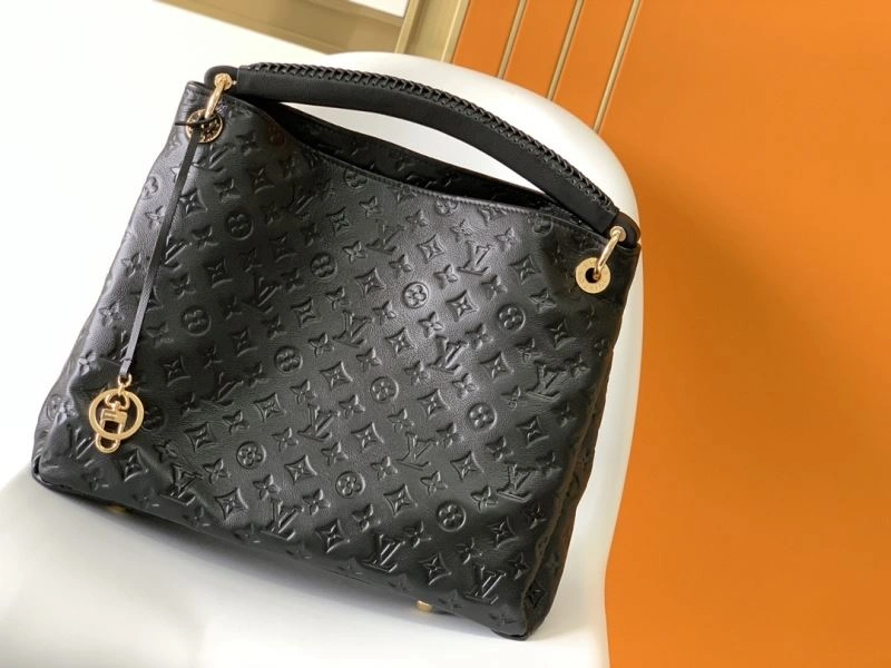 Bold Louis Vuitton Shopping Bags 94292